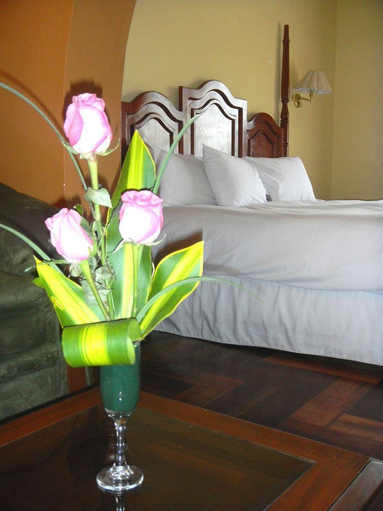 El Virrey Boutique Hotel Cusco Exterior photo